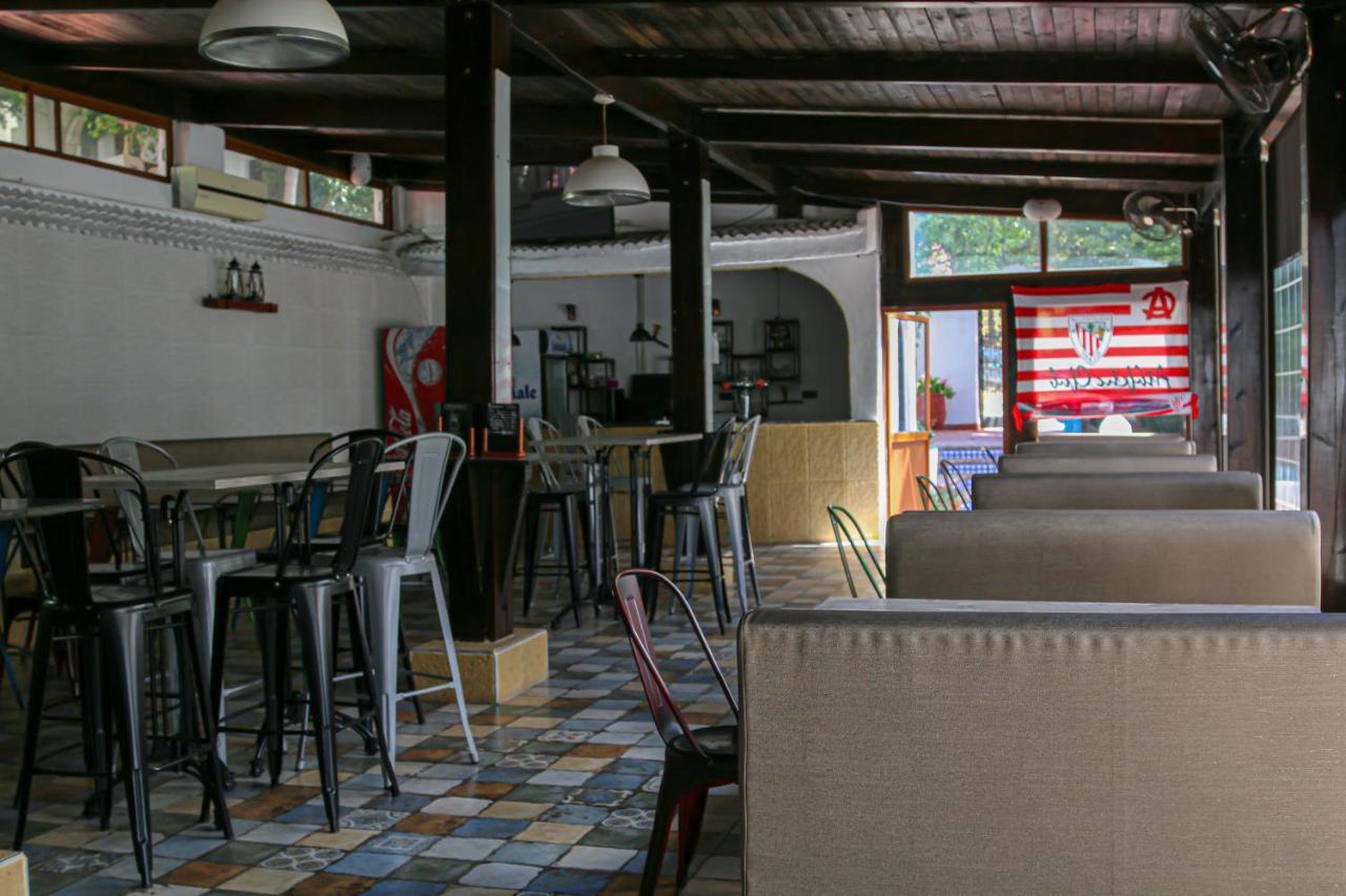 Hotel Mandy Tétouan Exteriör bild