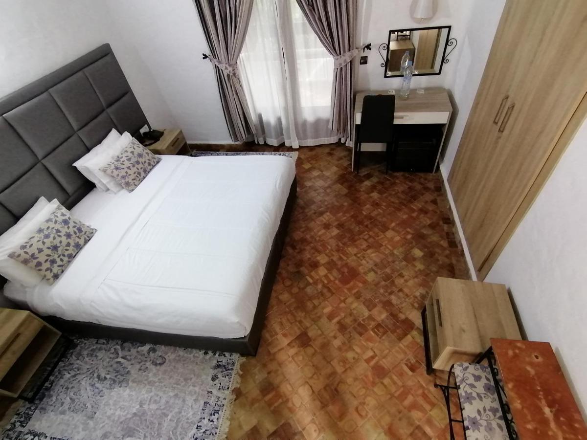Hotel Mandy Tétouan Exteriör bild