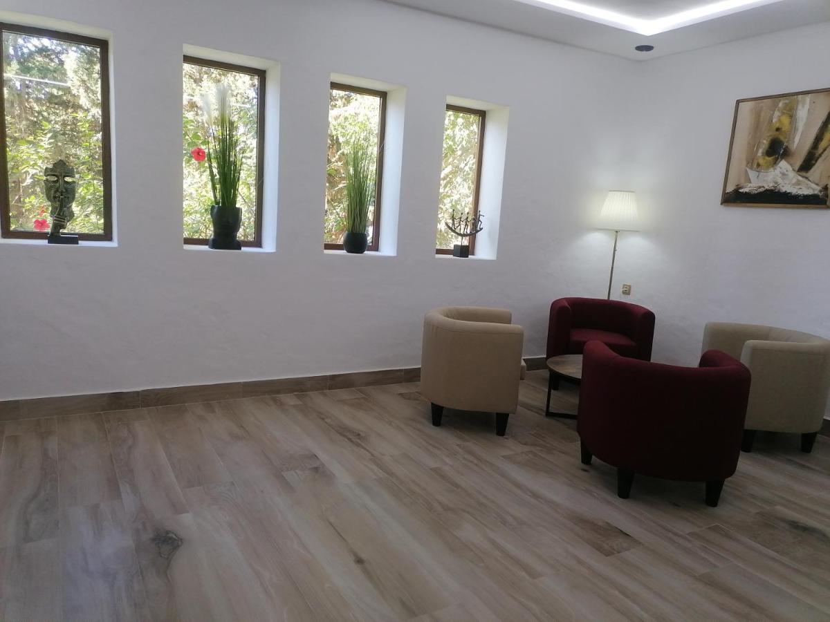 Hotel Mandy Tétouan Exteriör bild