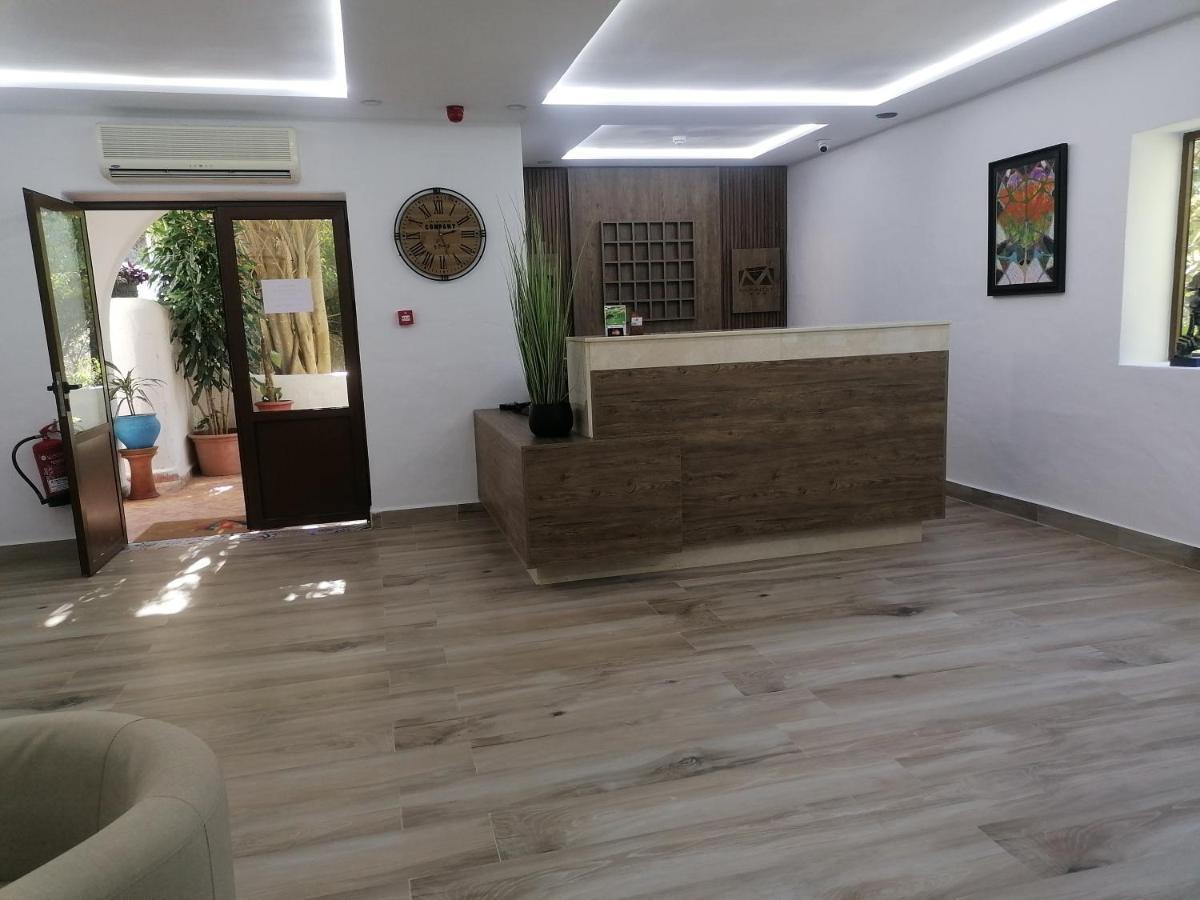 Hotel Mandy Tétouan Exteriör bild