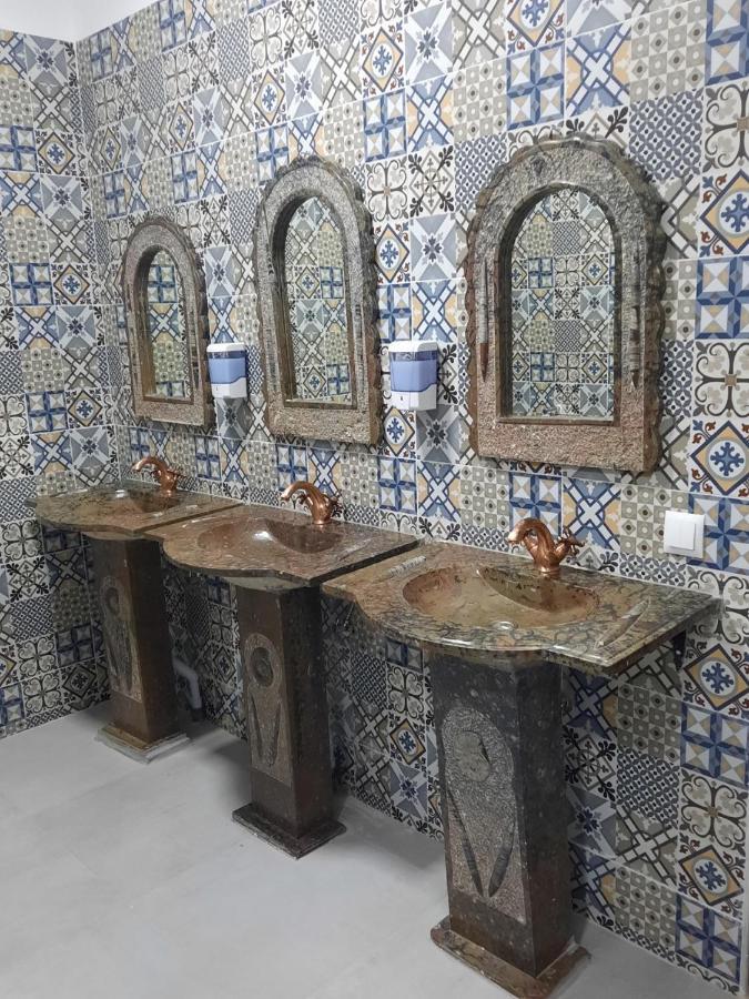 Hotel Mandy Tétouan Exteriör bild