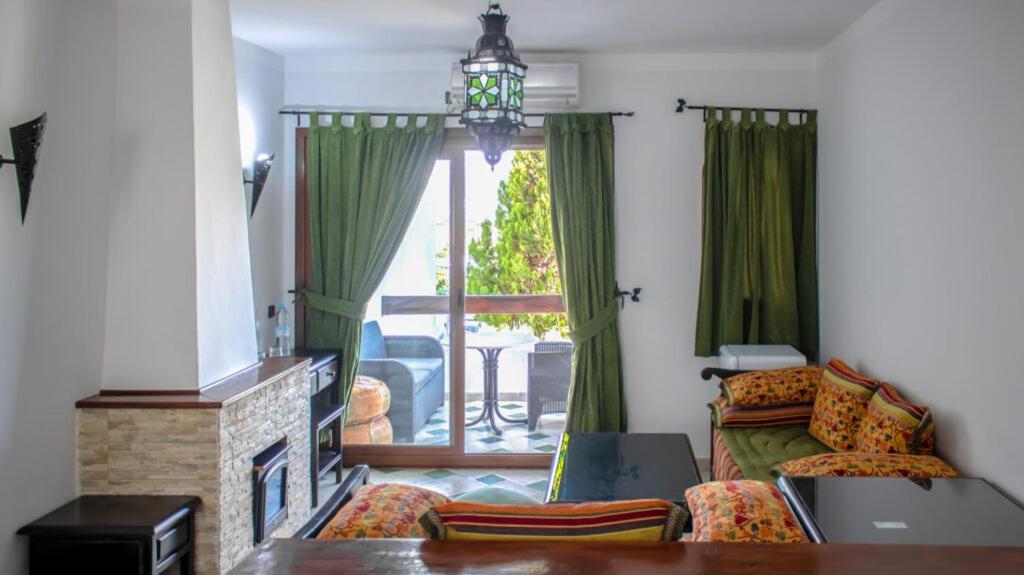 Hotel Mandy Tétouan Exteriör bild